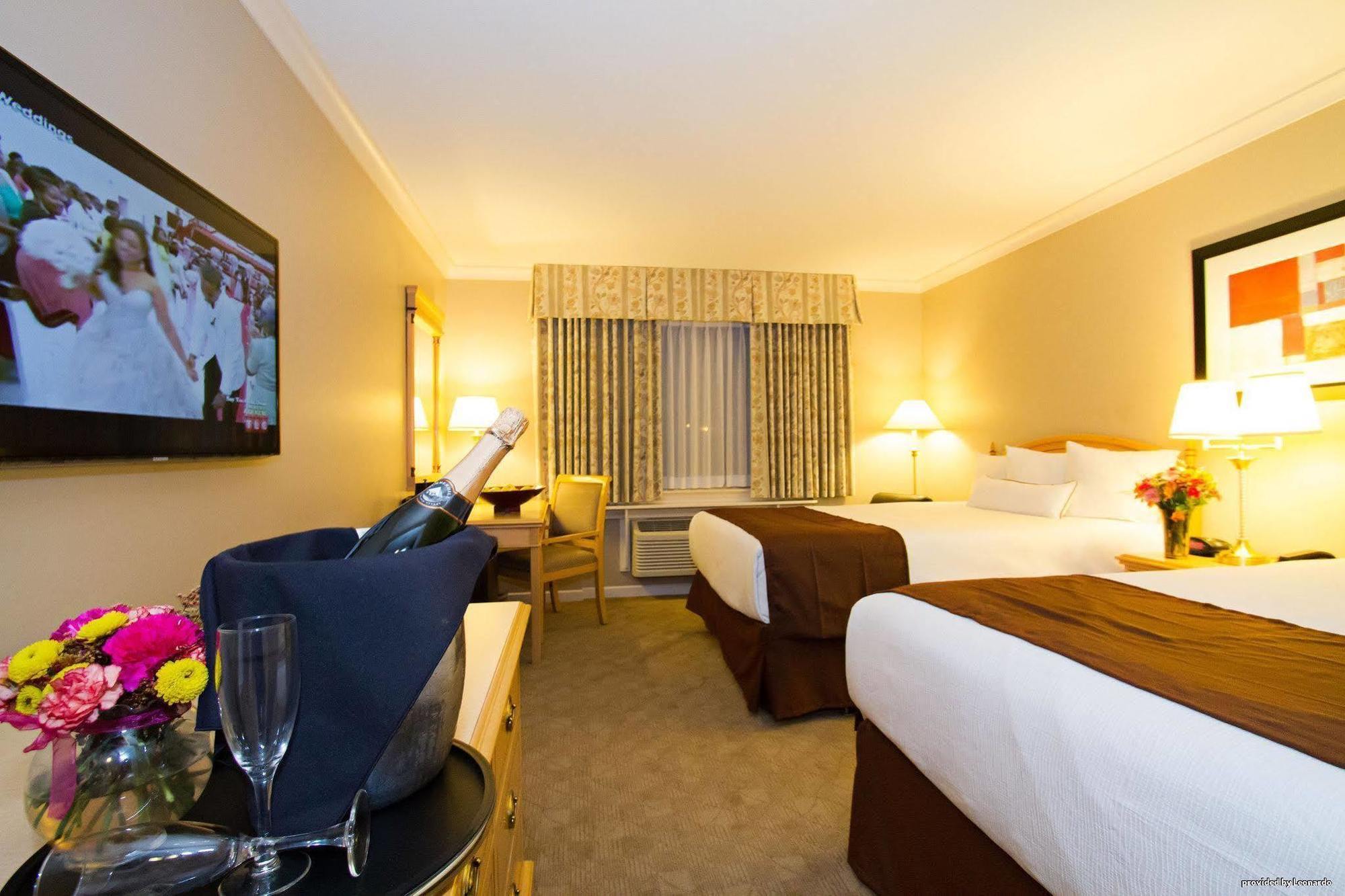 Best Western Plus Columbia River Hotel Trail Exterior photo